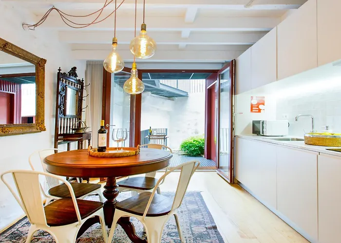 Emotions - Caldeireiros Apartmán Porto