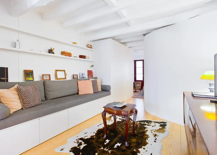 Emotions - Caldeireiros Apartmán